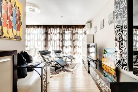 TV and multimedia, Living room