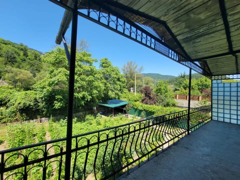 Natural landscape, Balcony/Terrace, Garden view, Mountain view