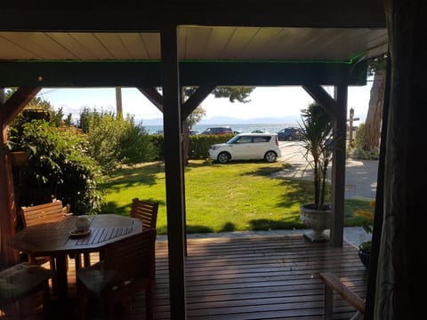 Davis Bay Bed & Breakfast Bed and Breakfast in Sechelt