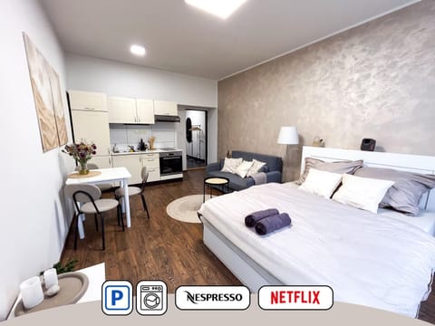 Property logo or sign, Photo of the whole room
