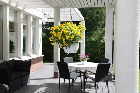 Patio, Day, Garden, View (from property/room), Balcony/Terrace