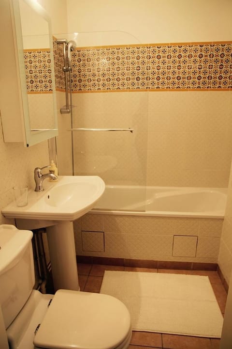 Domaine De Chantemerles House in Fontainebleau