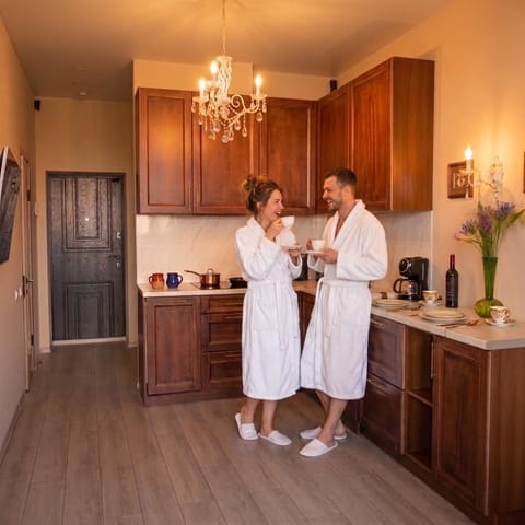 Coffee/tea facilities, Kitchen or kitchenette, Guests