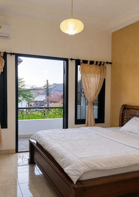 Bed, View (from property/room), Balcony/Terrace, Bedroom, soundproof