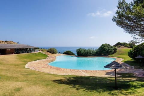 Natural landscape, Pool view, Sea view, Swimming pool, Swimming pool, sunbed
