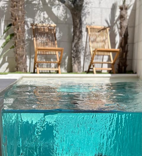 Pool view, Swimming pool, sunbed