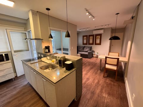 Kitchen or kitchenette, Seating area, Dining area
