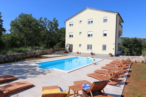 Day, Summer, BBQ facilities, Garden, Balcony/Terrace, Beach, Swimming pool