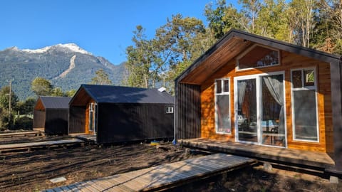Facade/entrance, View (from property/room), Garden view, Garden view, Mountain view