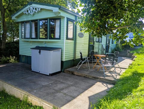 Property building, Patio, Garden, Seating area, Garden view
