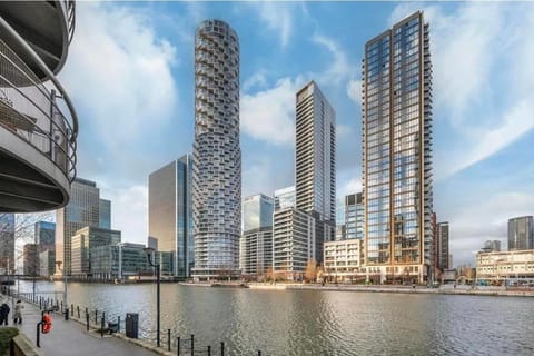 Nearby landmark, Day, Natural landscape, City view, River view