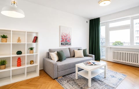 Living room, Seating area, internet
