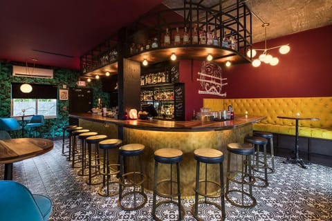 Lounge or bar, Lounge or bar, Food and drinks, Drinks