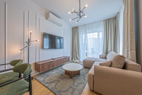 TV and multimedia, Living room, Seating area, air conditioner