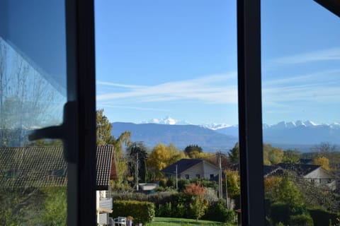 Garden view, Mountain view