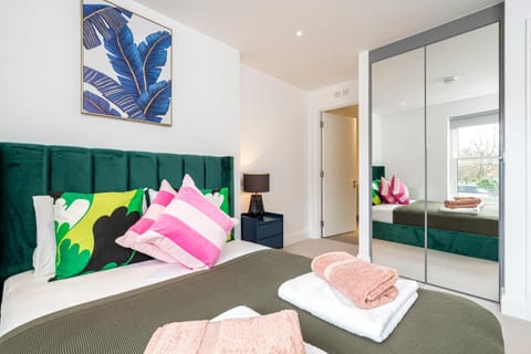Bed, Bedroom, wardrobe