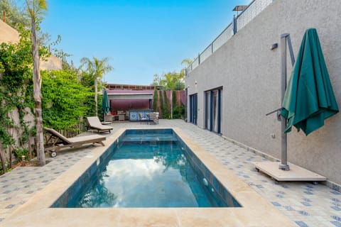 Pool view, Swimming pool