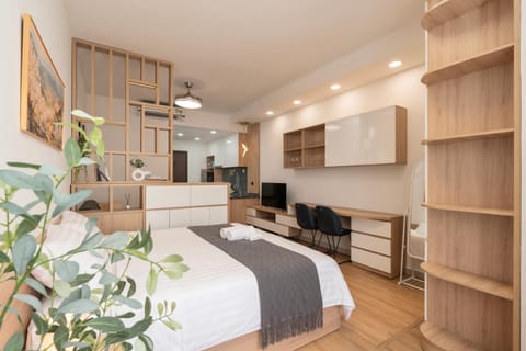 Communal lounge/ TV room, Bed, TV and multimedia, Living room, Photo of the whole room, Seating area, Bedroom, wardrobe, air conditioner