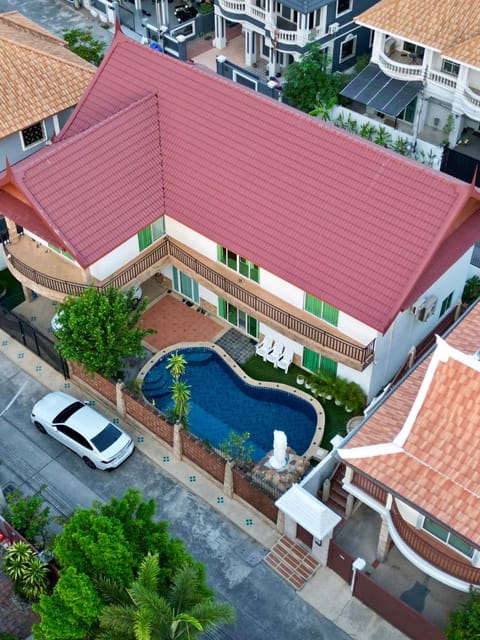 Property building, Day, Bird's eye view, Street view, Swimming pool, Parking