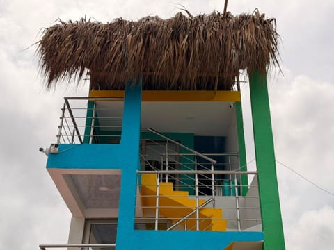 Property building, Balcony/Terrace