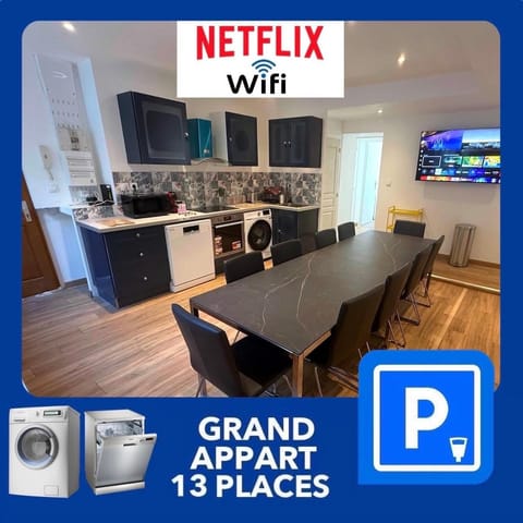 Property building, TV and multimedia, Coffee/tea facilities, Living room, Seating area, Dining area, dishwasher, microwave, oven, stove, toaster, washing machine, dryer, kitchen