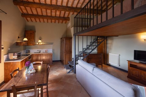 Living room, Dining area