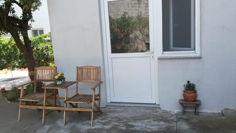 Garden, Balcony/Terrace
