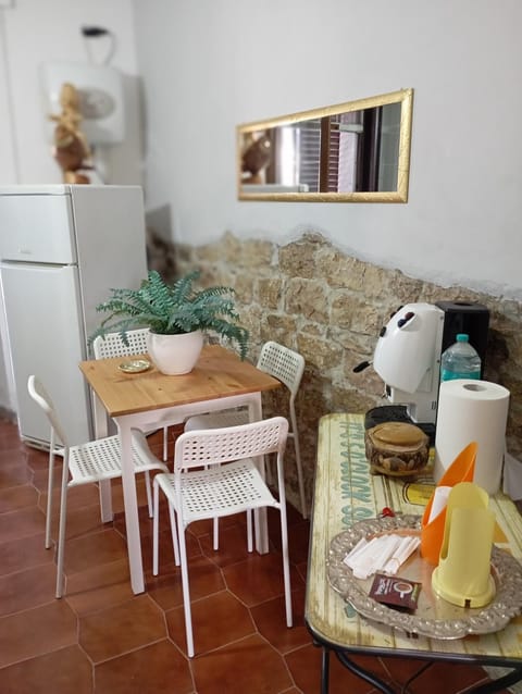 Coffee/tea facilities, Living room