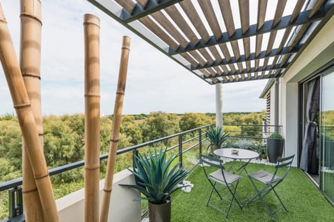 Summer, View (from property/room), Garden view, Landmark view