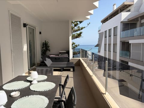 Day, Balcony/Terrace, Dining area, Sea view, sunbed