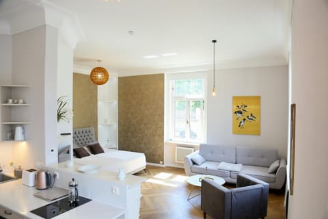 Living room, Bedroom, kitchen
