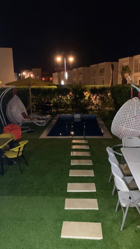 Garden, Pool view, Swimming pool