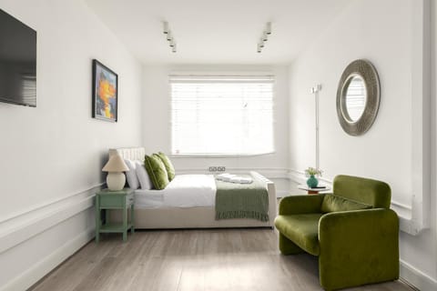 Living room, Bedroom