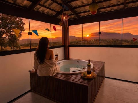 Natural landscape, Hot Tub, Mountain view, Sunset