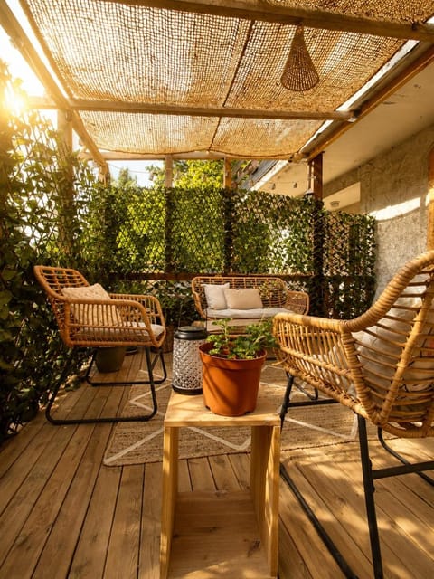 Balcony/Terrace, Balcony/Terrace