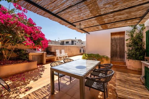 Property building, Patio, Spring, Day, View (from property/room), Balcony/Terrace, Dining area