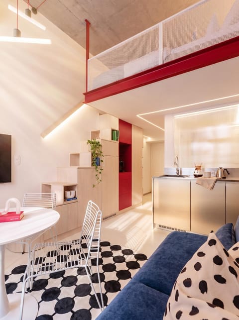 Bed, Living room, Photo of the whole room, Seating area, Bedroom, kitchen