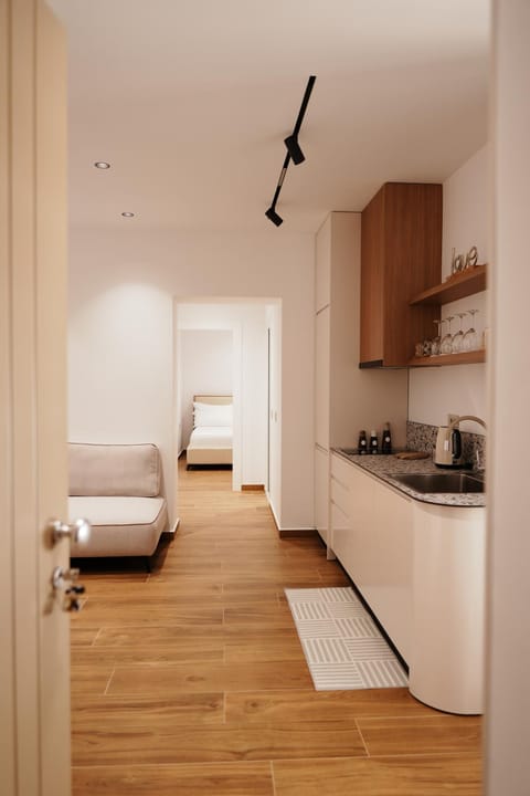 Kitchen or kitchenette, Living room