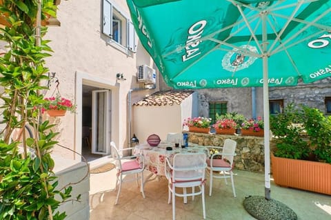 Patio, Garden, Balcony/Terrace, Seating area