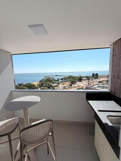 Facade/entrance, Balcony/Terrace