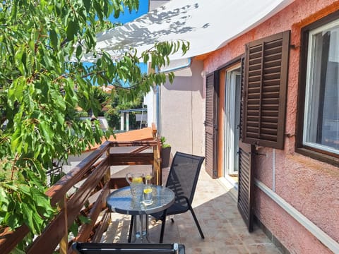Day, View (from property/room), Balcony/Terrace, Seating area