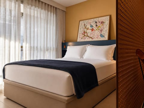 Bed, Photo of the whole room, Decorative detail, Bedroom