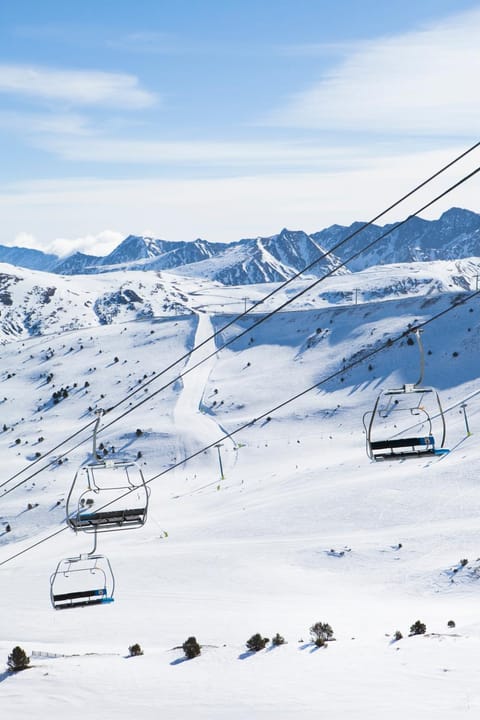 Skiing
