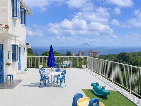 Day, Natural landscape, View (from property/room), Balcony/Terrace, Balcony/Terrace, Dining area, Sea view