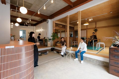 People, Lounge or bar