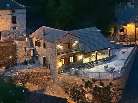 Property building, Night