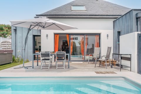 Patio, Balcony/Terrace, Swimming pool