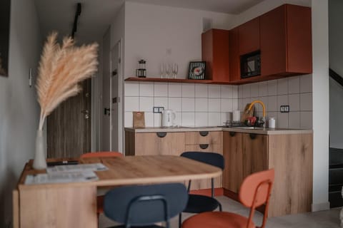 Kitchen or kitchenette, microwave, stove, kitchen