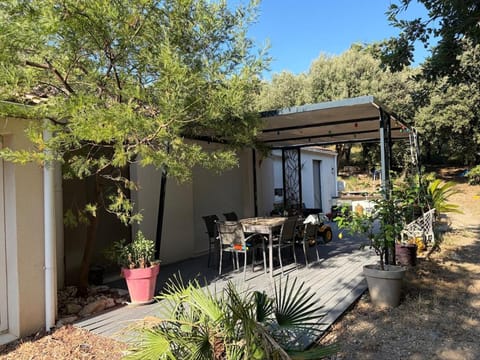 Patio, Garden, Balcony/Terrace