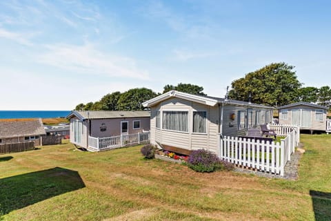 Property building, Sea view